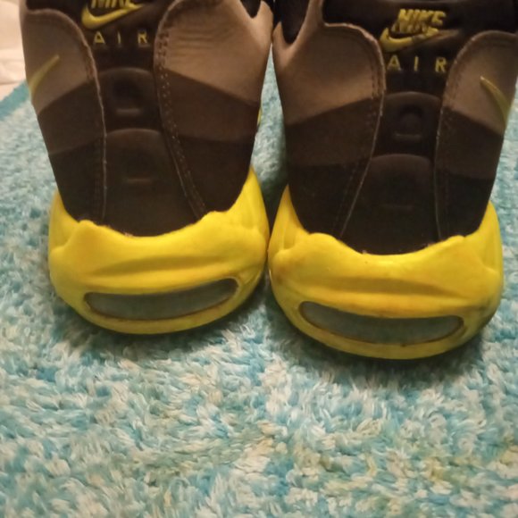 Men gently used Neon Green, Grey, & Black Air Max - Picture 5 of 6